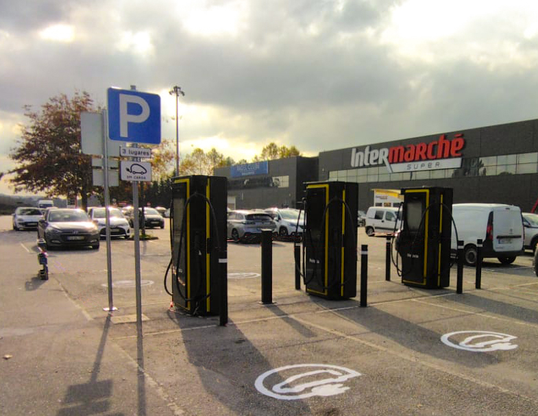 Parque de Carregamento Elétrico